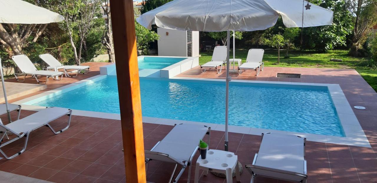 Maria Lemoni Swimming Pool Apartment Неа-Скиони Экстерьер фото