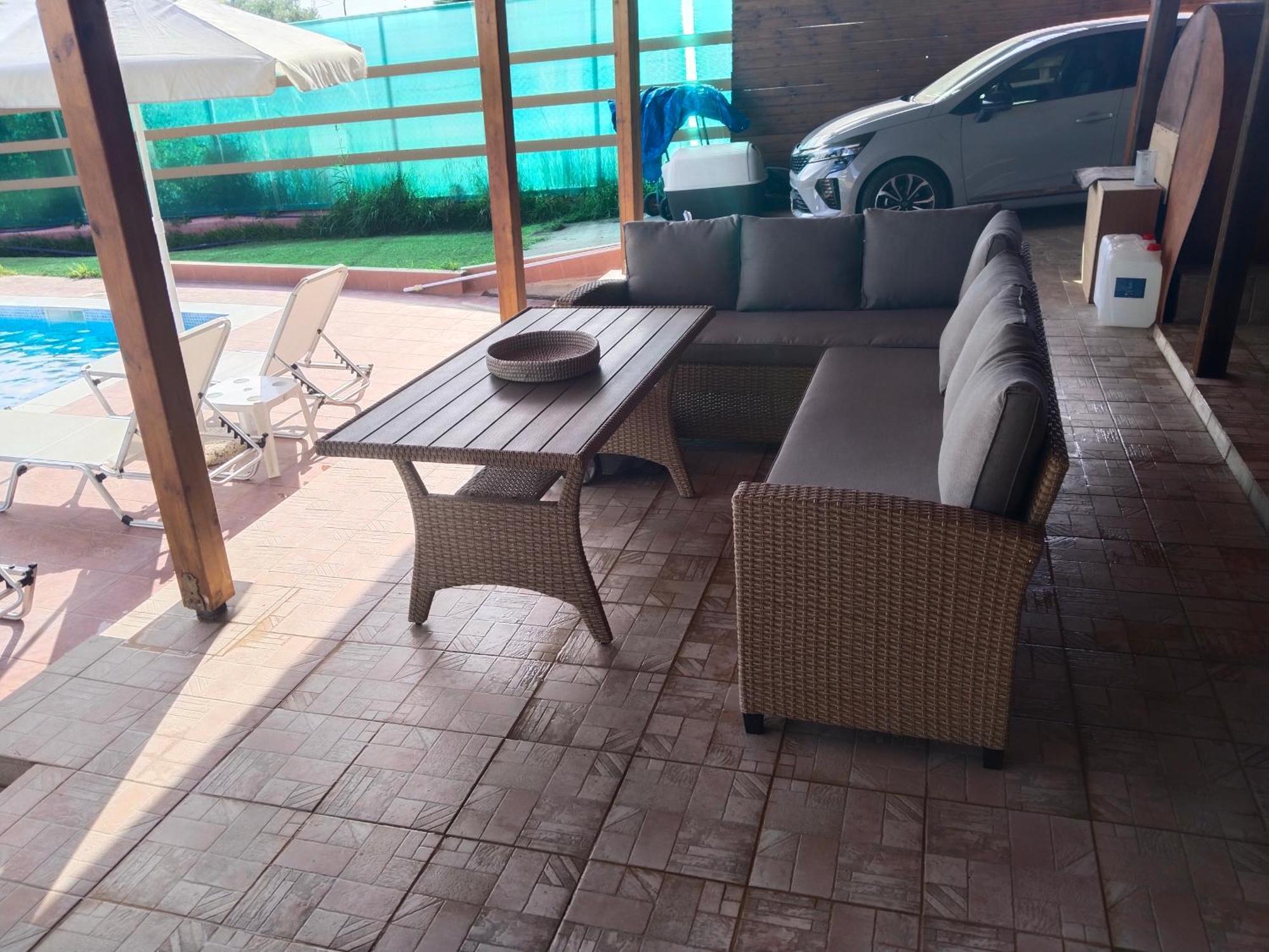 Maria Lemoni Swimming Pool Apartment Неа-Скиони Экстерьер фото